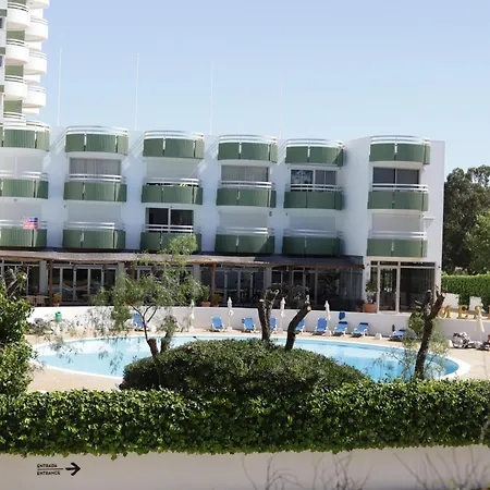 Apartment Tower 1106