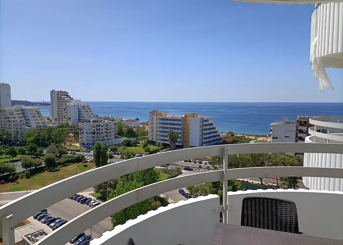 Διαμέρισμα Tower 1106