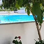 Apartament Tower 1106 *