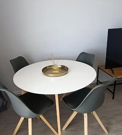 Tower 1106 아파트 *