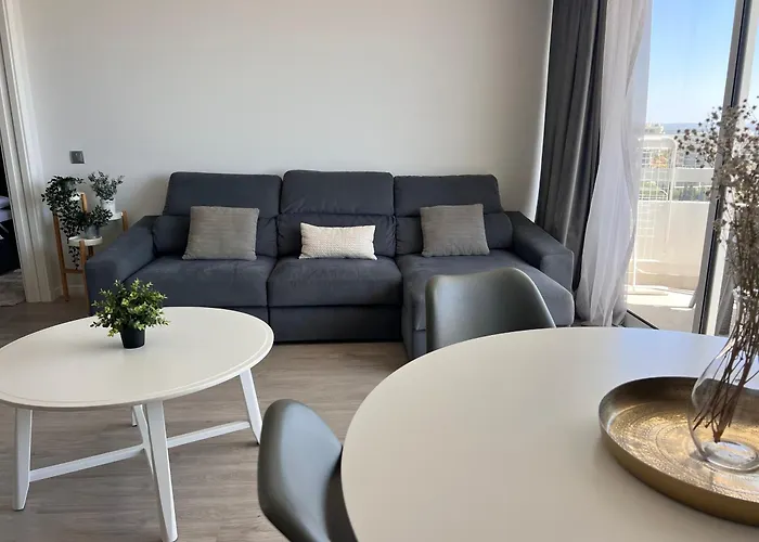 Apartment Tower 1106 *