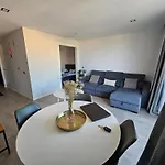 Tower 1106 بورتيماو