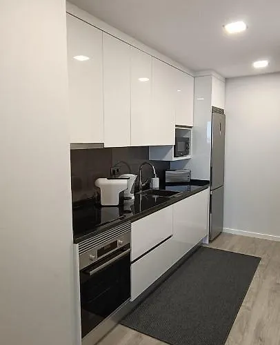 Tower 1106 Apartament *