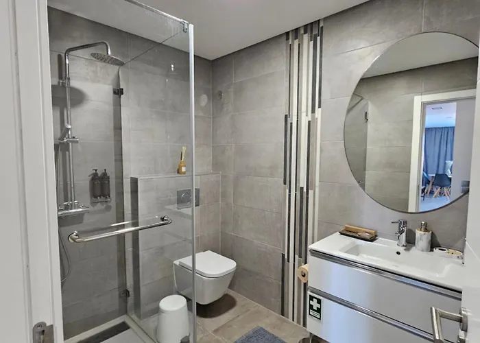 Tower 1106 Apartament *